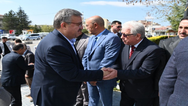 AK Parti’den ilçelere bayram ziyareti