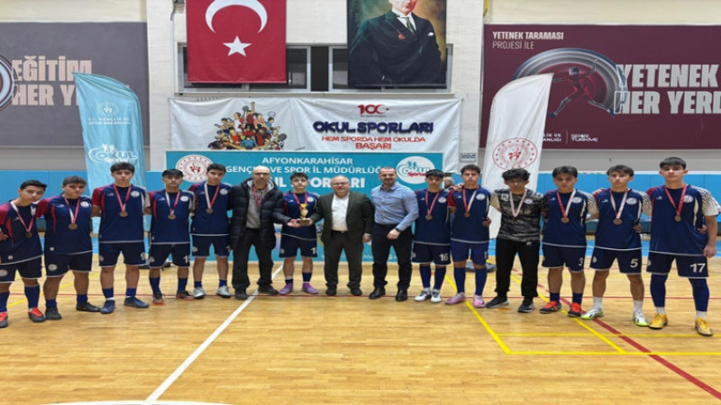 Okul Sporları Genç Erkekler Futsal Müsabakaları gerçekleşti