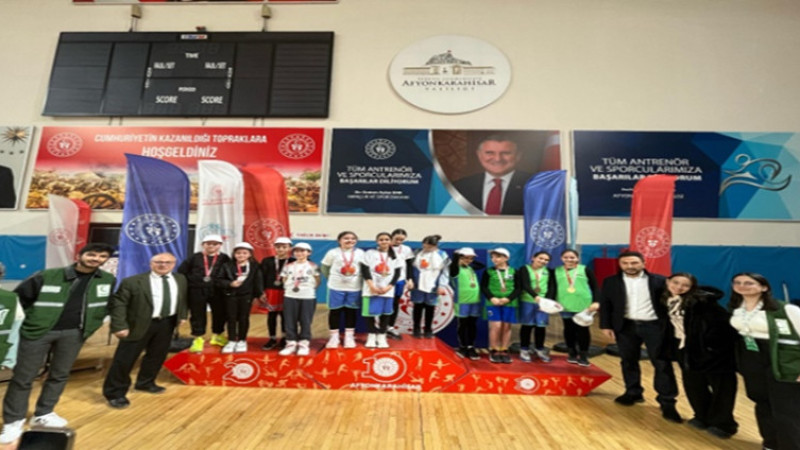 Sokaklar Bizim 3x3 Basketbol Turnuvası yoğun katılımla gerçekleşti