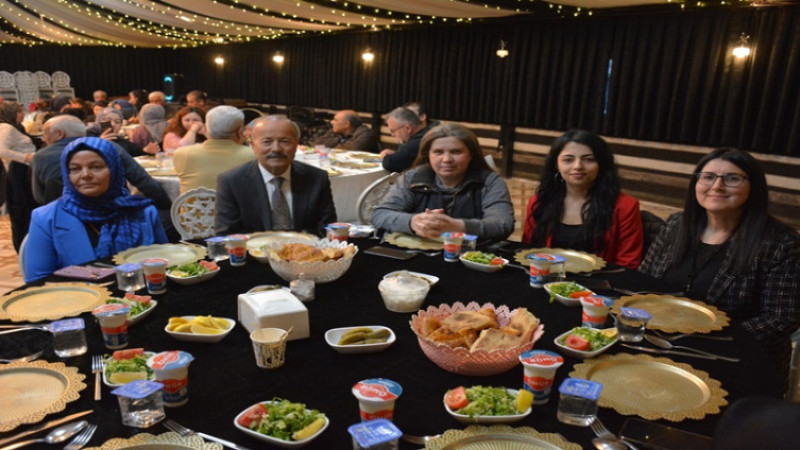 Mehmet Taytak, KAÇEP tarafından düzenlenen iftar programına katıldı