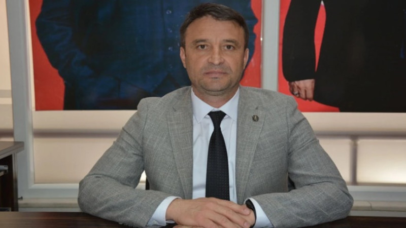 Başkan Kahveci, 23 Nisan Ulusal Egemenlik ve Çocuk Bayramını kutladı