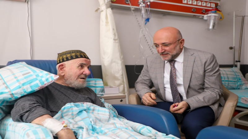 AK Parti İl Başkanı Turgay Şahin, Yıldırım Dede'yi ziyaret etti