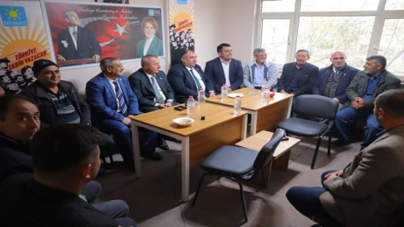 İYİ Parti Afyonkarahisar İl Başkanlığı, bayramlaşma programı düzenledi