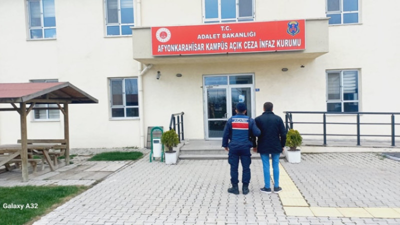 Konut Dokunulmazlığını İhlal Etme suçundan aranan şahıs yakalandı