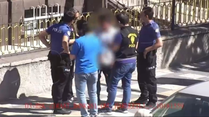 Emniyet tarafından dolandırıcılık ihbarı üzerine baskın yapıldı