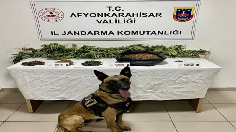 Emniyet ihbar üzerine bir şahsa uyuşturucu operasyonu gerçekleştirdi