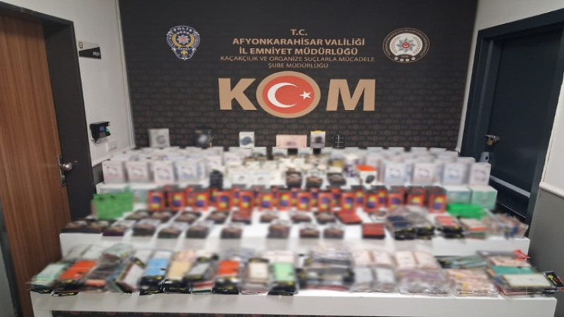 Afyonkarahisar Merkez'de bir iş yerinde arama yapıldı